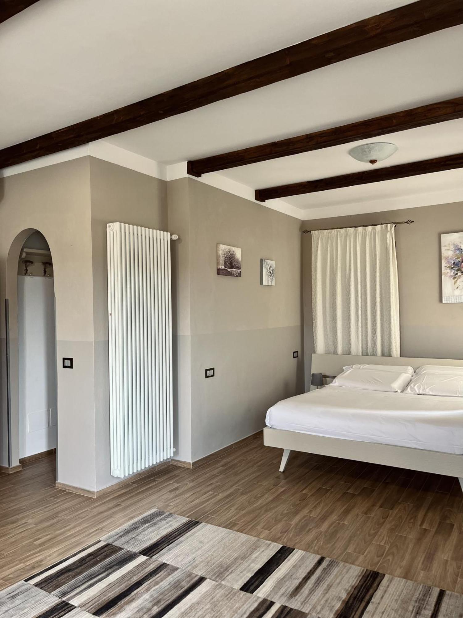 Casa Caimotta Hotel Neive Luaran gambar